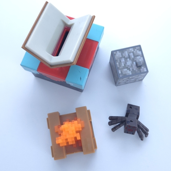 Minecraft Toy Figure Lot - Picture 12 of 15